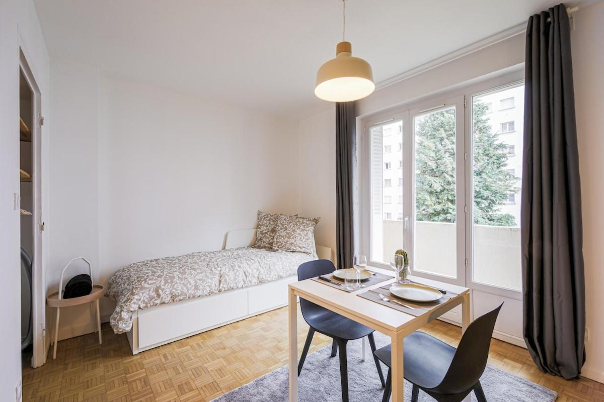 Cozy Le Nid Tranquille - Equipped Apartment
